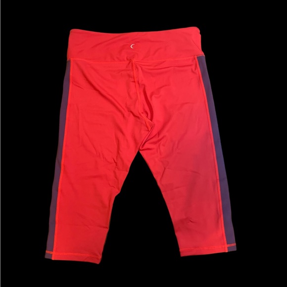 Zyia light n tight red stripe leggings Crop hi rise - Picture 3 of 5